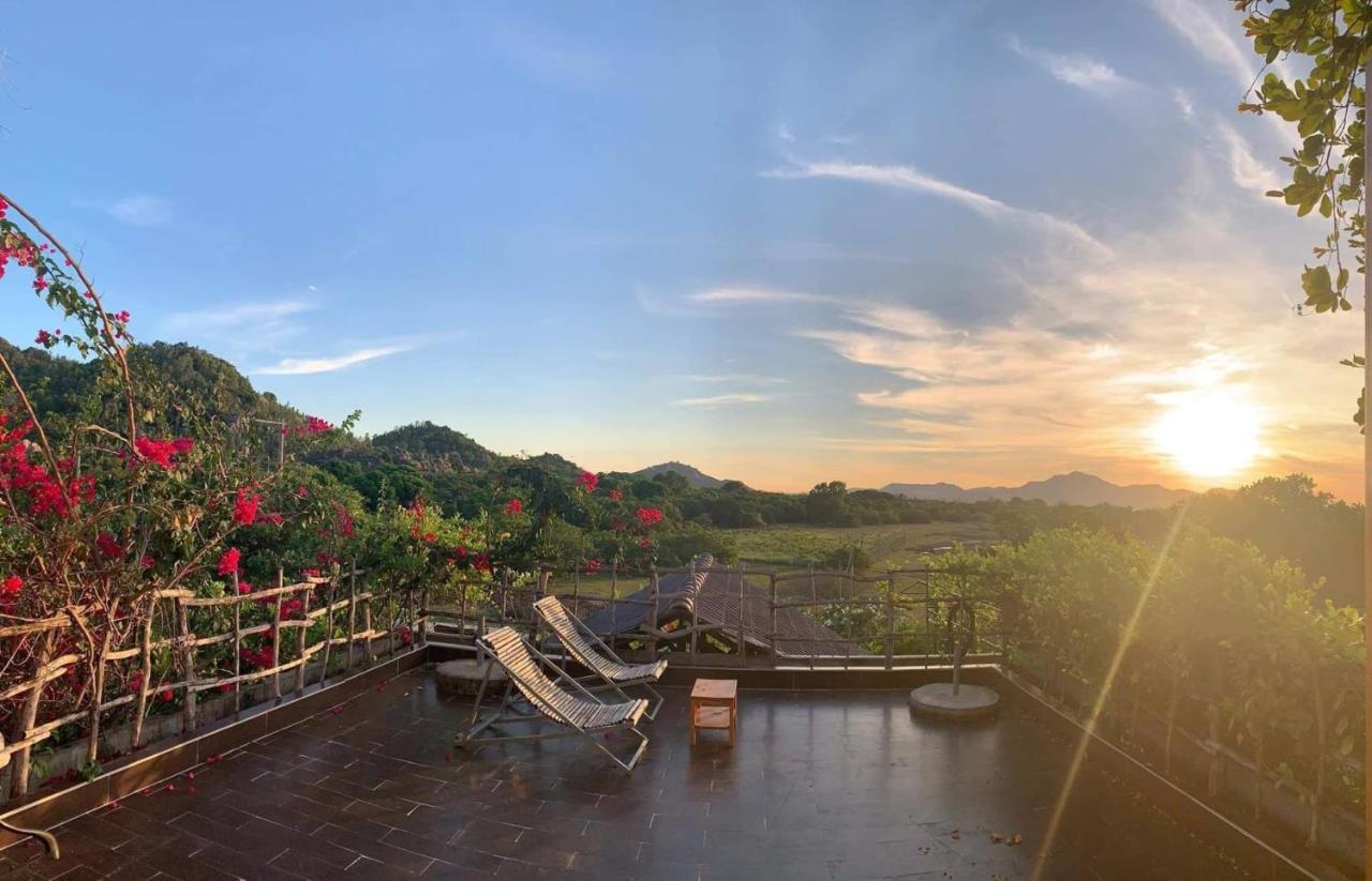 Villa Dao Hoa Vang Cam Ranh - Venuestay Luaran gambar